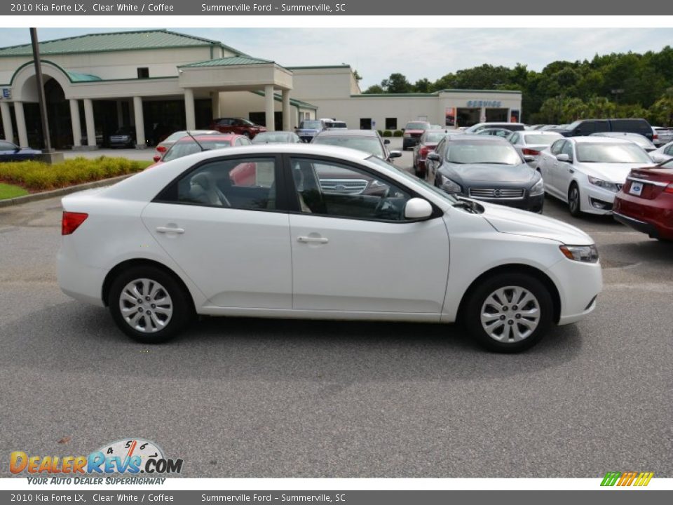 2010 Kia Forte LX Clear White / Coffee Photo #4