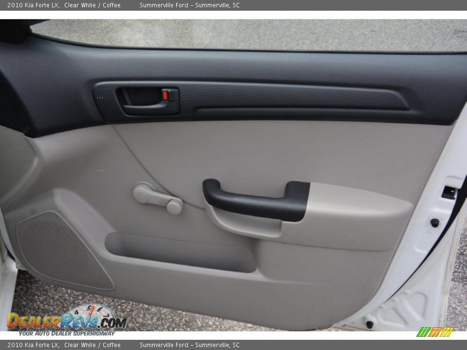 2010 Kia Forte LX Clear White / Coffee Photo #16