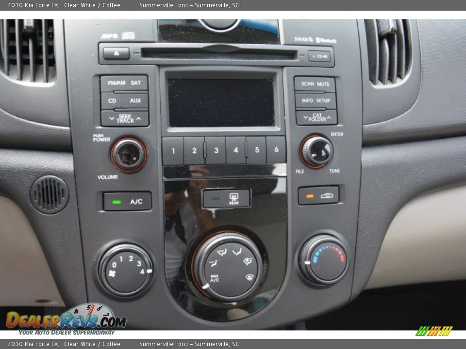 2010 Kia Forte LX Clear White / Coffee Photo #18