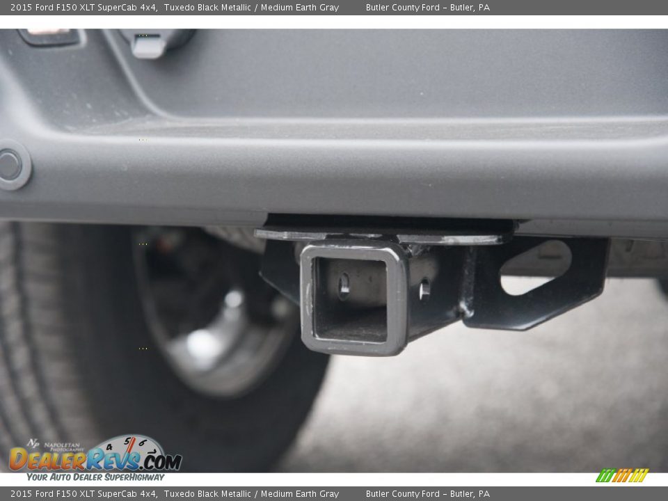 2015 Ford F150 XLT SuperCab 4x4 Tuxedo Black Metallic / Medium Earth Gray Photo #3