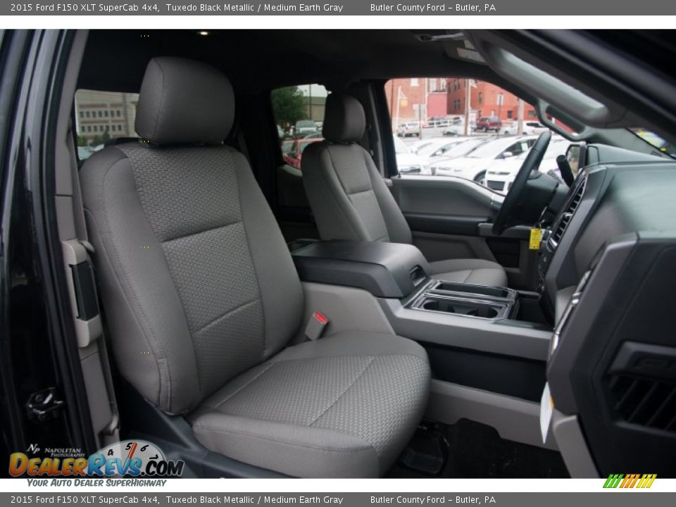 2015 Ford F150 XLT SuperCab 4x4 Tuxedo Black Metallic / Medium Earth Gray Photo #15