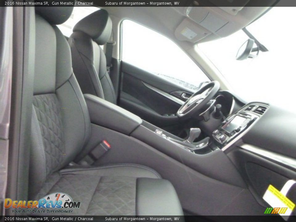 Front Seat of 2016 Nissan Maxima SR Photo #9