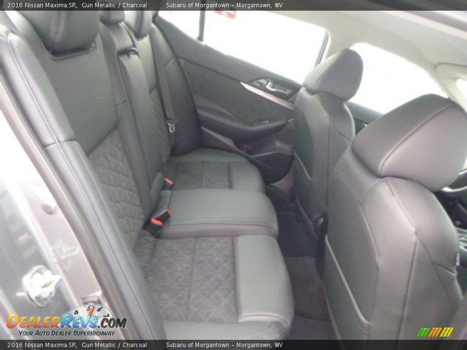 Rear Seat of 2016 Nissan Maxima SR Photo #11