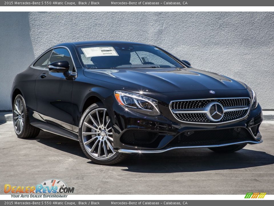 Front 3/4 View of 2015 Mercedes-Benz S 550 4Matic Coupe Photo #12