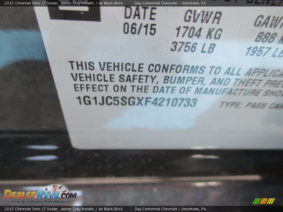 2015 Chevrolet Sonic LT Sedan Ashen Gray Metallic / Jet Black/Brick Photo #18
