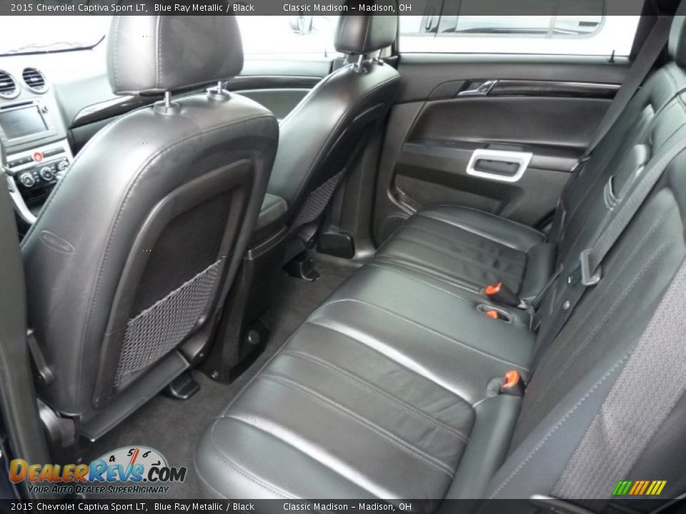 Rear Seat of 2015 Chevrolet Captiva Sport LT Photo #10