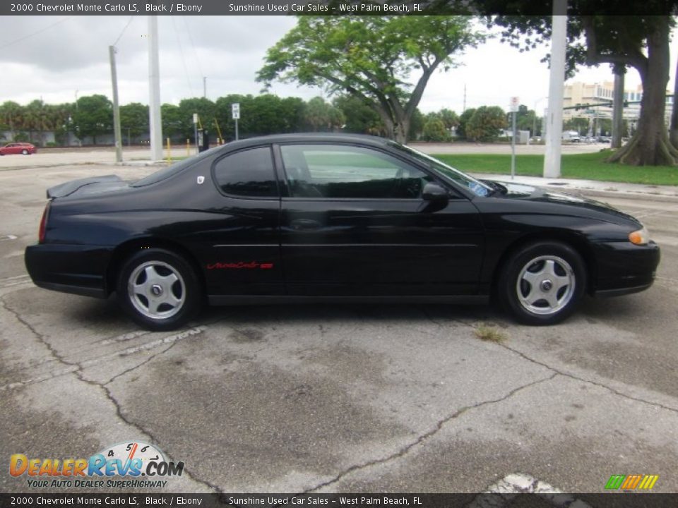2000 Chevrolet Monte Carlo LS Black / Ebony Photo #5