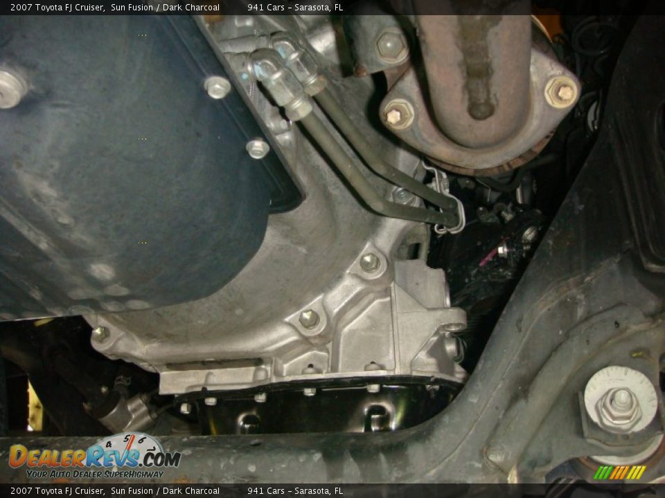 Undercarriage of 2007 Toyota FJ Cruiser  Photo #36