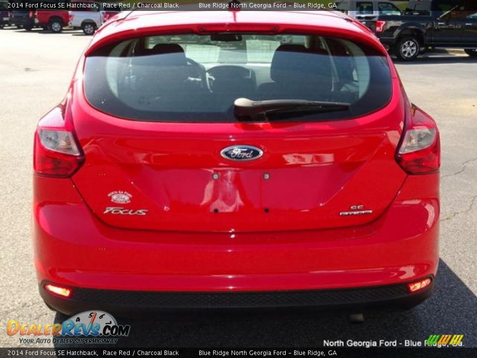 2014 Ford Focus SE Hatchback Race Red / Charcoal Black Photo #4