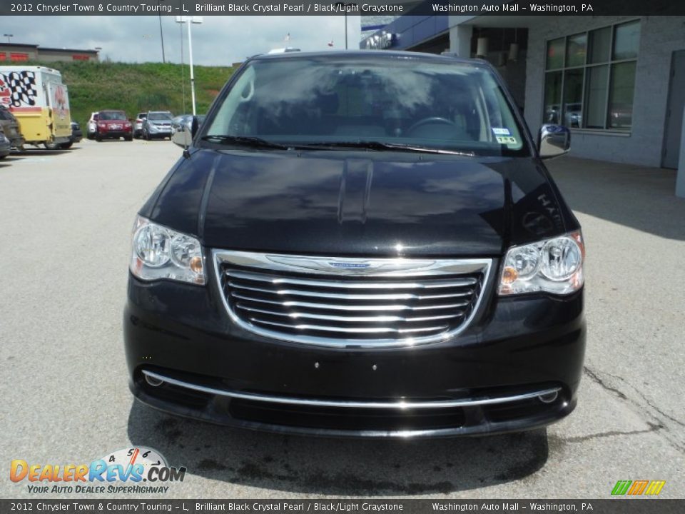 2012 Chrysler Town & Country Touring - L Brilliant Black Crystal Pearl / Black/Light Graystone Photo #5