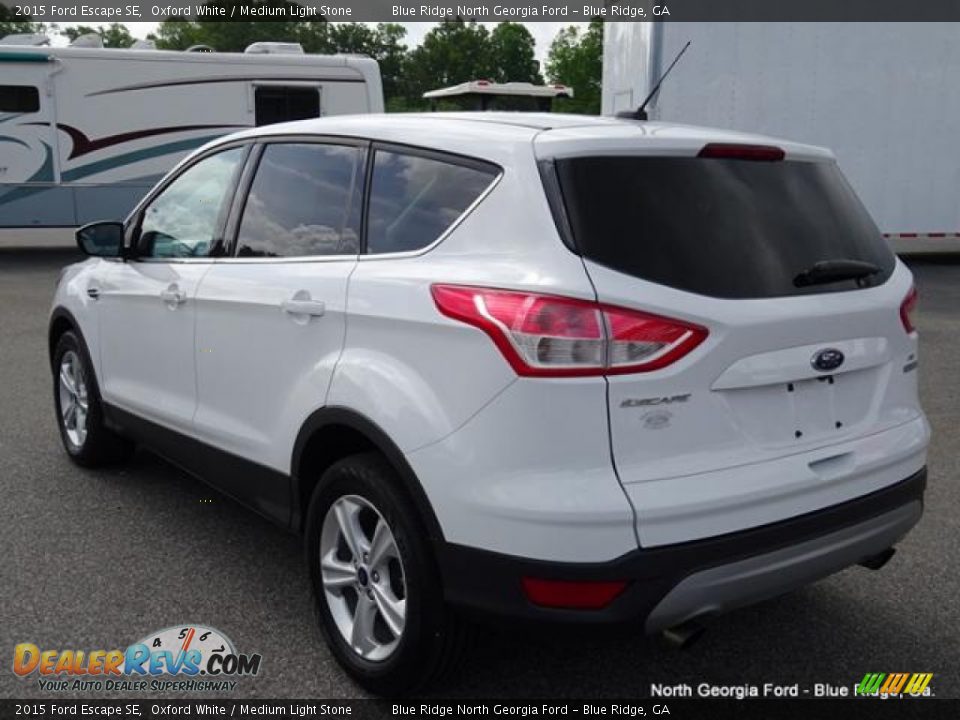 2015 Ford Escape SE Oxford White / Medium Light Stone Photo #3