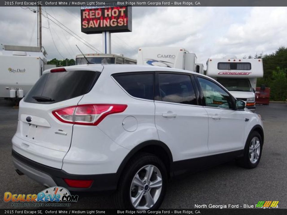 2015 Ford Escape SE Oxford White / Medium Light Stone Photo #5