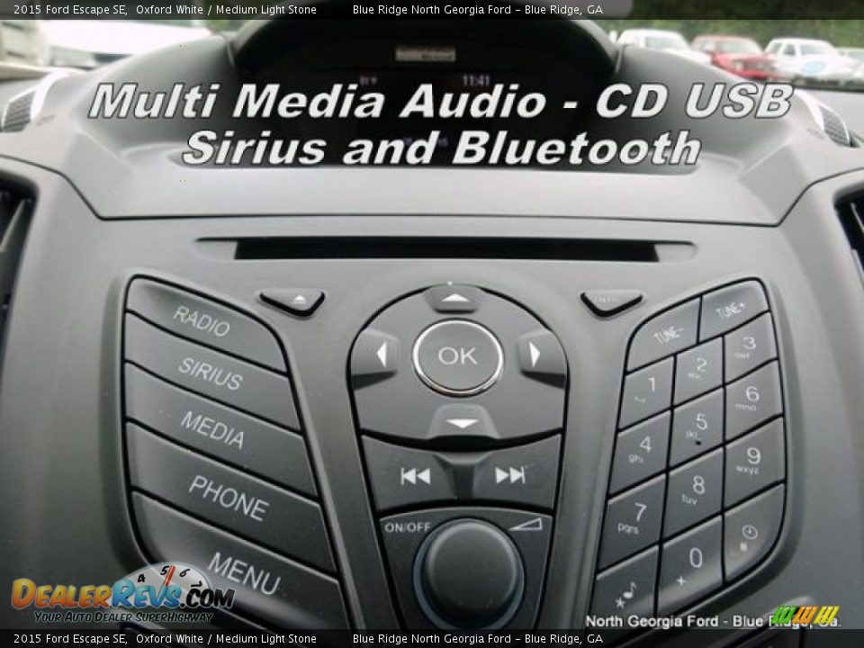 2015 Ford Escape SE Oxford White / Medium Light Stone Photo #28