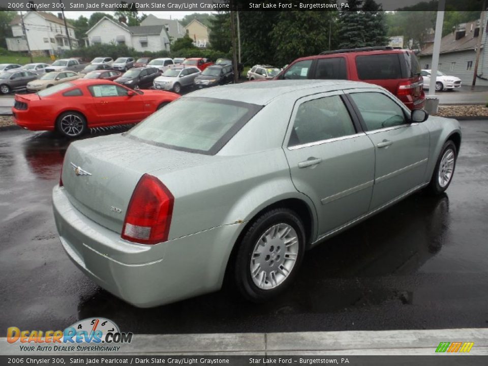 2006 Chrysler 300 Satin Jade Pearlcoat / Dark Slate Gray/Light Graystone Photo #5
