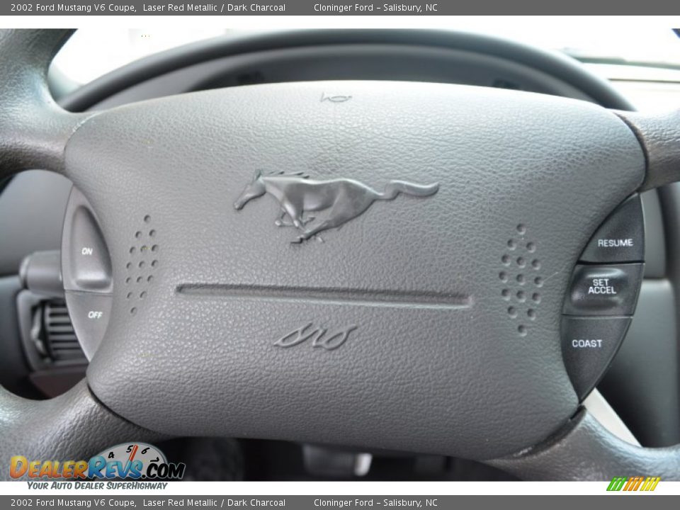2002 Ford Mustang V6 Coupe Steering Wheel Photo #14
