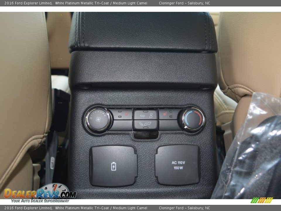2016 Ford Explorer Limited White Platinum Metallic Tri-Coat / Medium Light Camel Photo #10