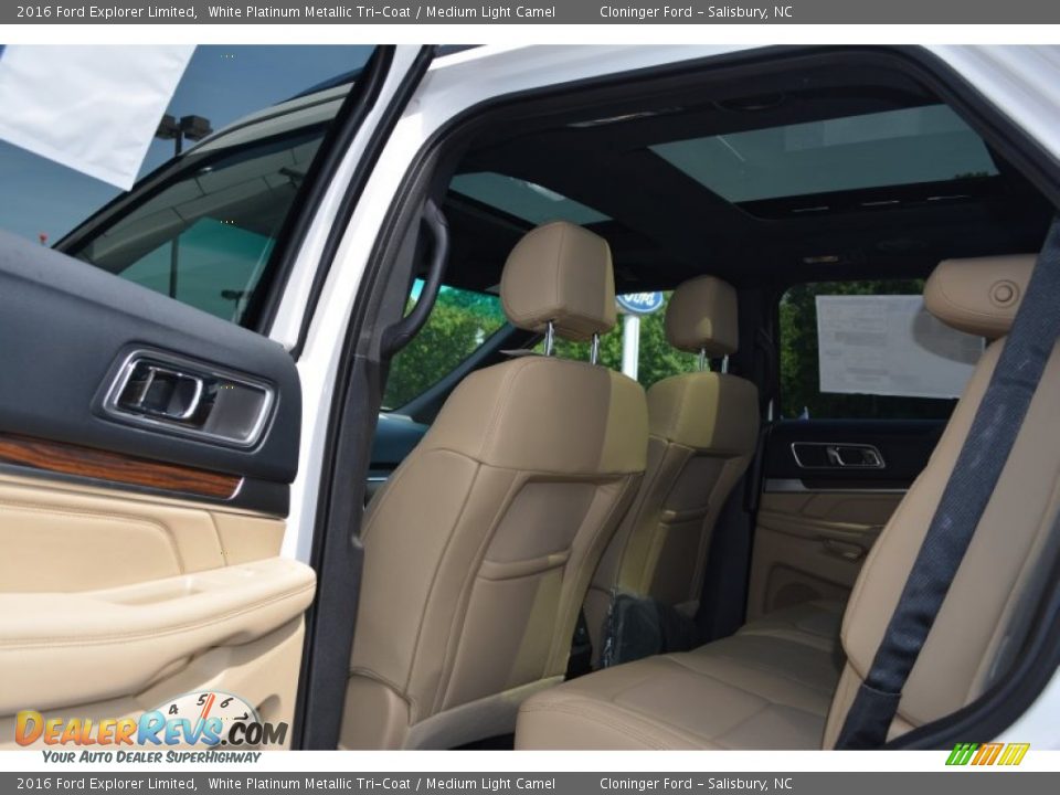 Rear Seat of 2016 Ford Explorer Limited Photo #11