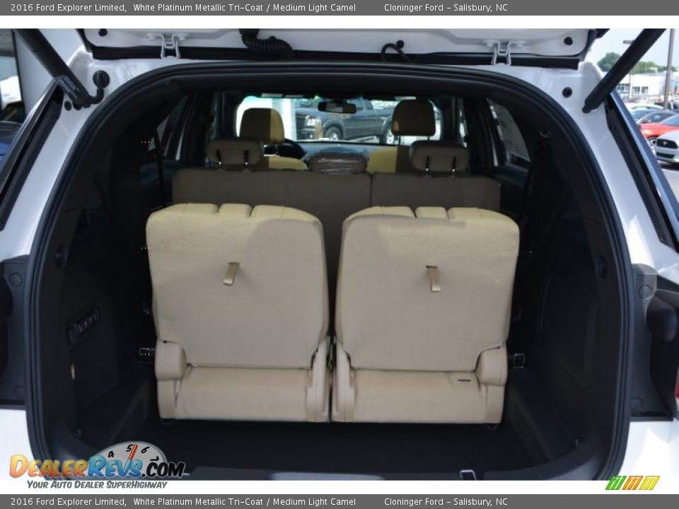 2016 Ford Explorer Limited Trunk Photo #12