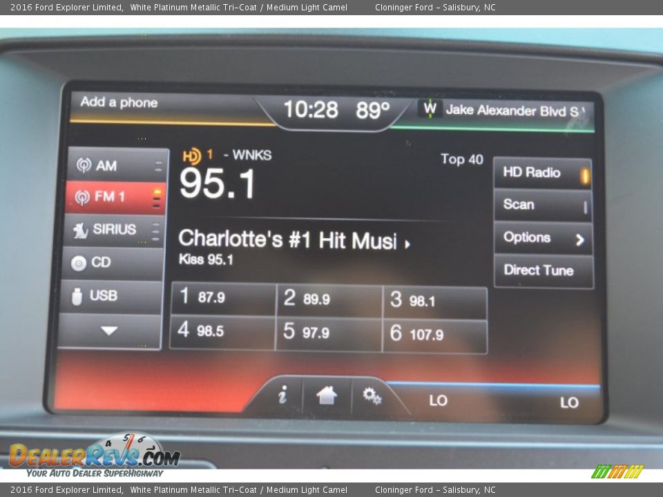 Controls of 2016 Ford Explorer Limited Photo #16