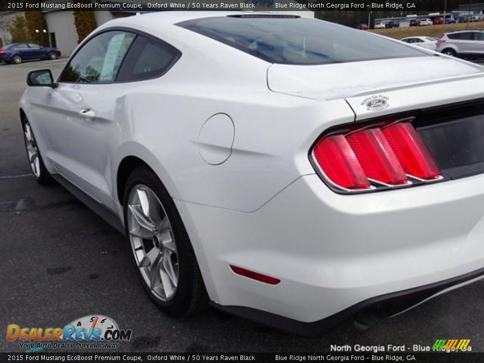 2015 Ford Mustang EcoBoost Premium Coupe Oxford White / 50 Years Raven Black Photo #31