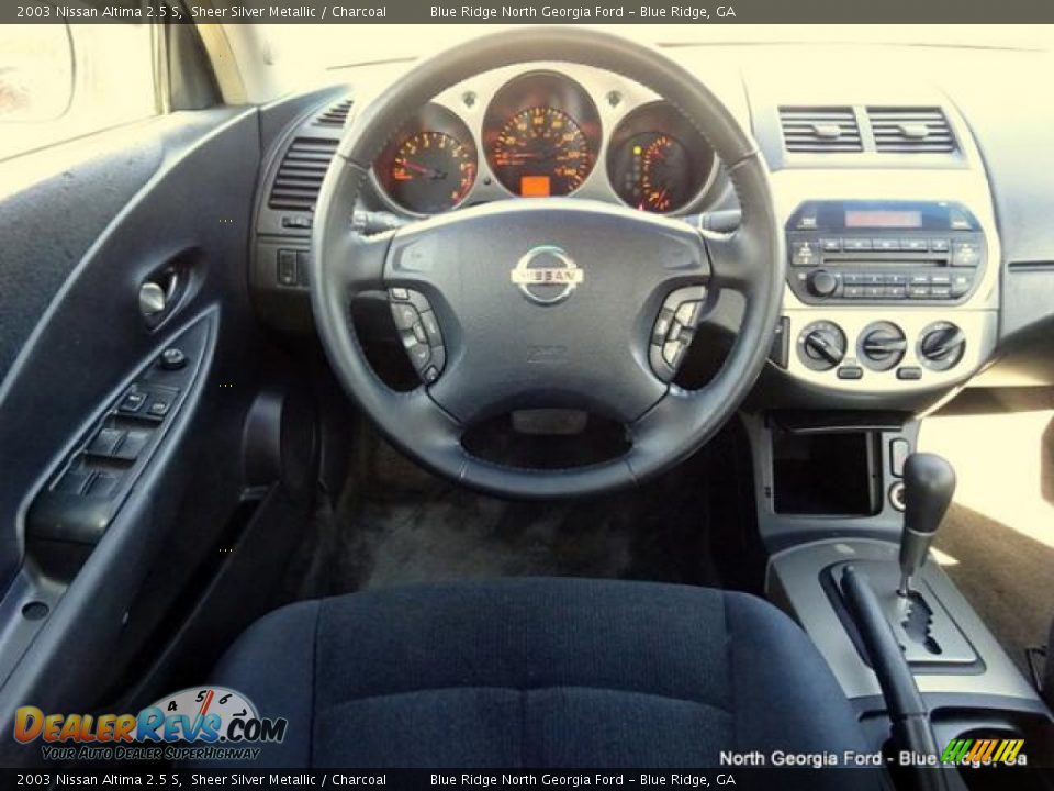 2003 Nissan Altima 2.5 S Sheer Silver Metallic / Charcoal Photo #16