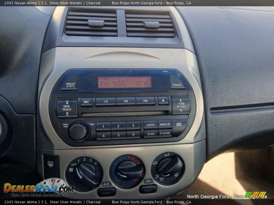 2003 Nissan Altima 2.5 S Sheer Silver Metallic / Charcoal Photo #21