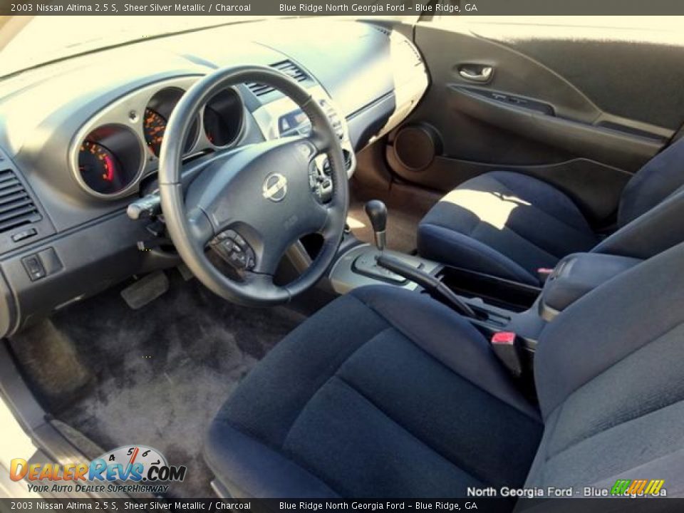 2003 Nissan Altima 2.5 S Sheer Silver Metallic / Charcoal Photo #24