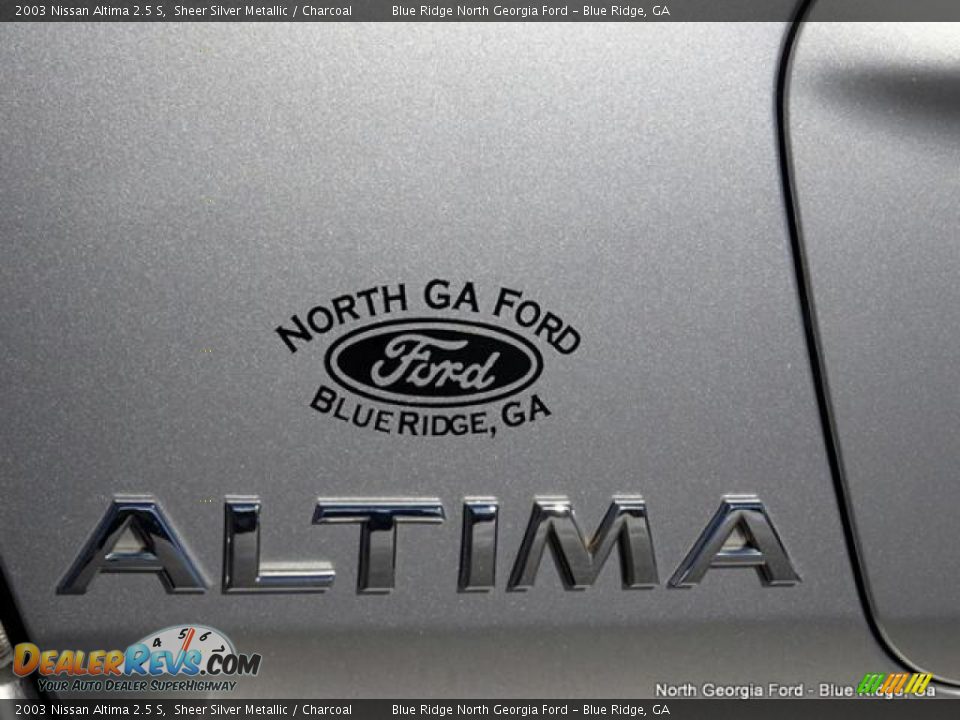 2003 Nissan Altima 2.5 S Sheer Silver Metallic / Charcoal Photo #32