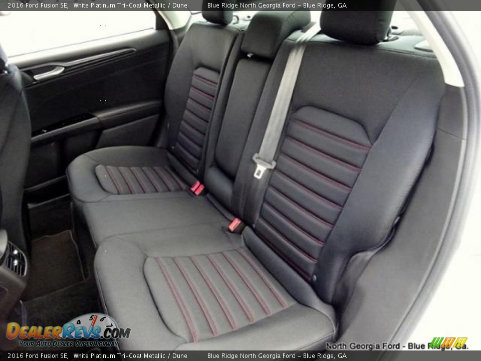 2016 Ford Fusion SE White Platinum Tri-Coat Metallic / Dune Photo #15