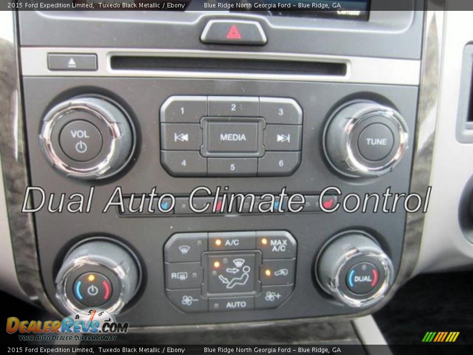 2015 Ford Expedition Limited Tuxedo Black Metallic / Ebony Photo #23