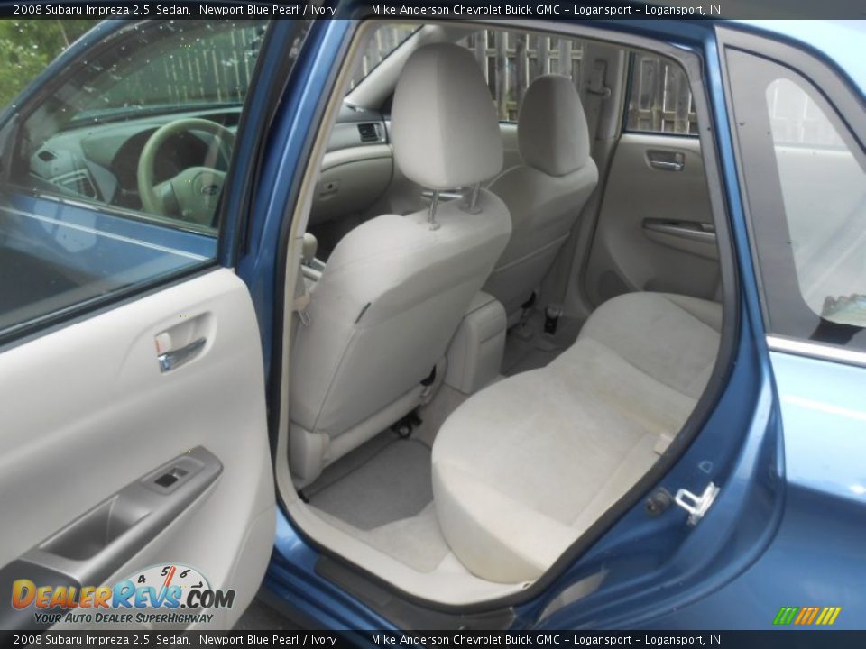 2008 Subaru Impreza 2.5i Sedan Newport Blue Pearl / Ivory Photo #9