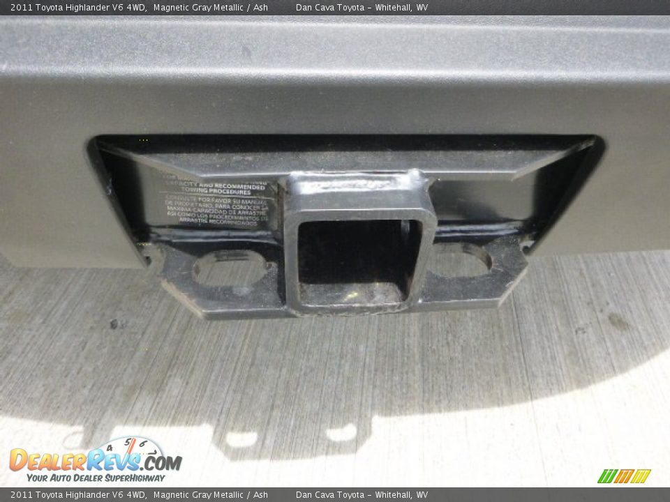 2011 Toyota Highlander V6 4WD Magnetic Gray Metallic / Ash Photo #6