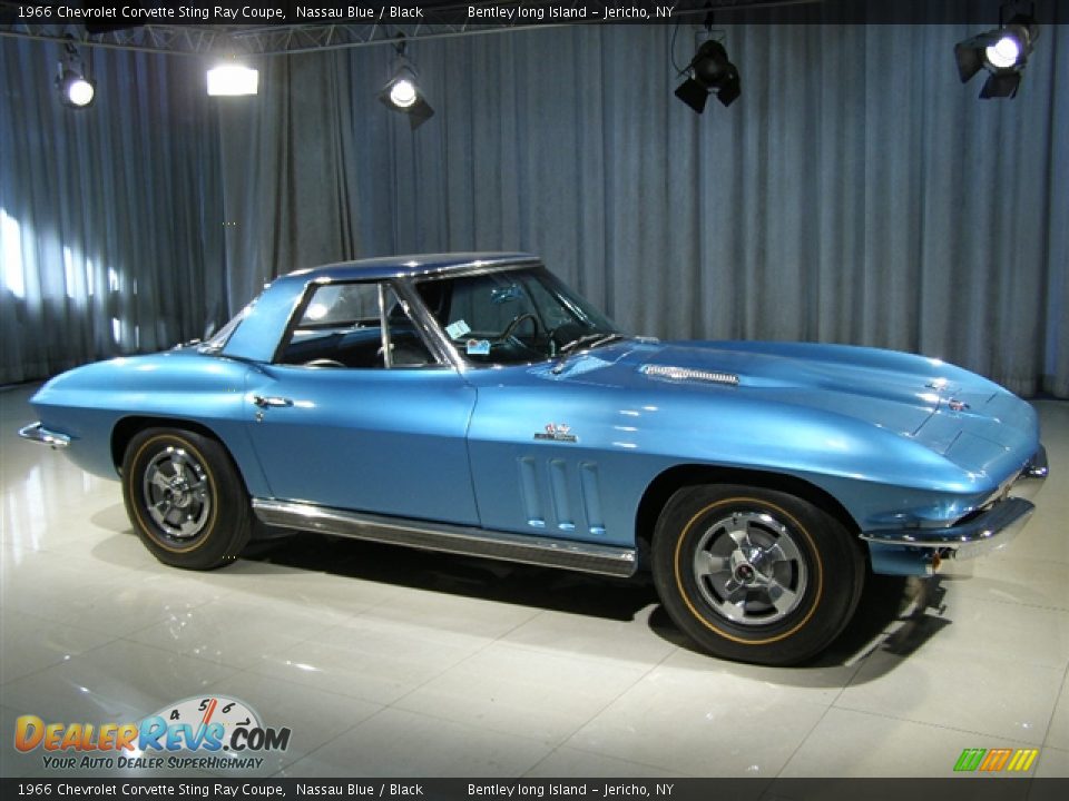 1966 Chevrolet Corvette Sting Ray Coupe Nassau Blue / Black Photo #2