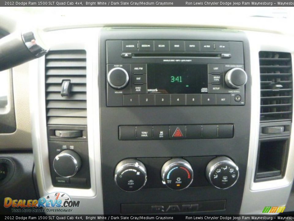 2012 Dodge Ram 1500 SLT Quad Cab 4x4 Bright White / Dark Slate Gray/Medium Graystone Photo #15