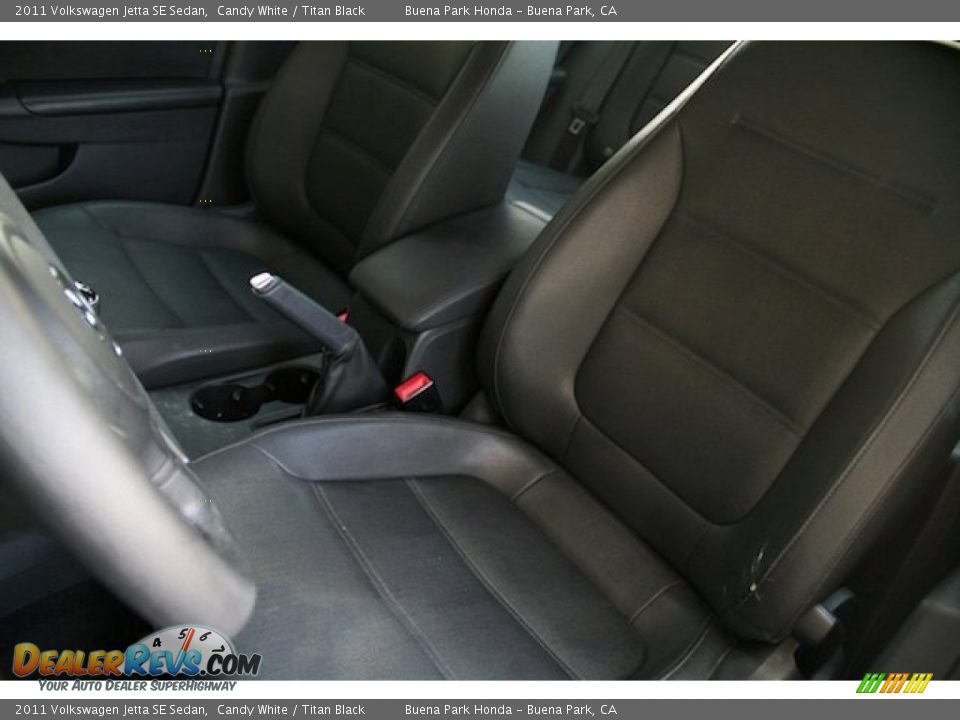 2011 Volkswagen Jetta SE Sedan Candy White / Titan Black Photo #14