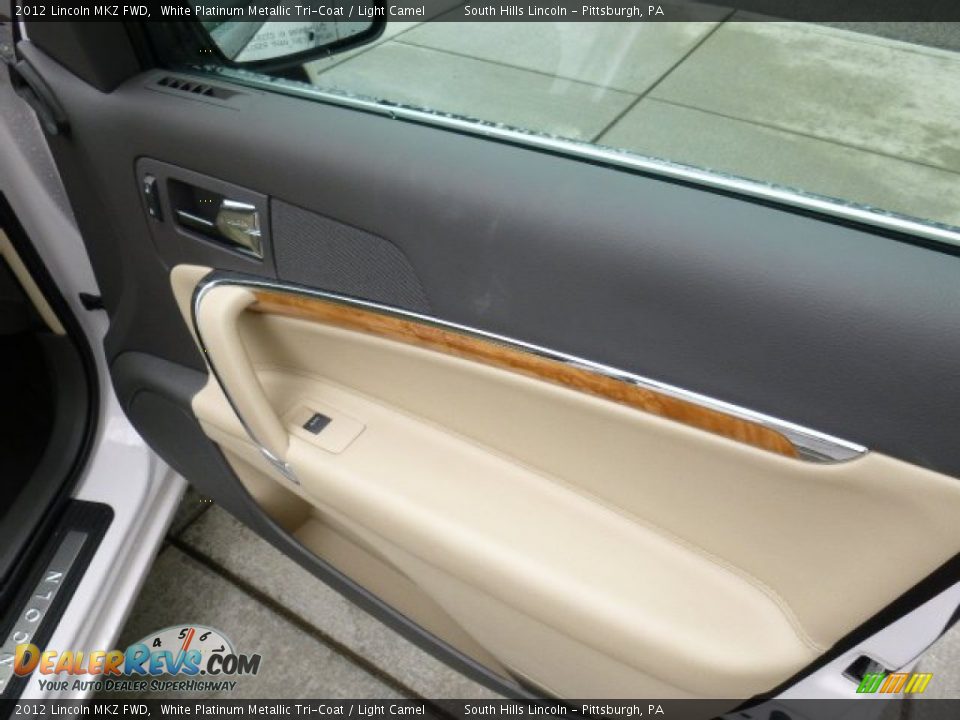 2012 Lincoln MKZ FWD White Platinum Metallic Tri-Coat / Light Camel Photo #12