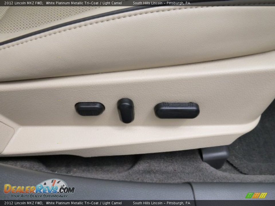 2012 Lincoln MKZ FWD White Platinum Metallic Tri-Coat / Light Camel Photo #13