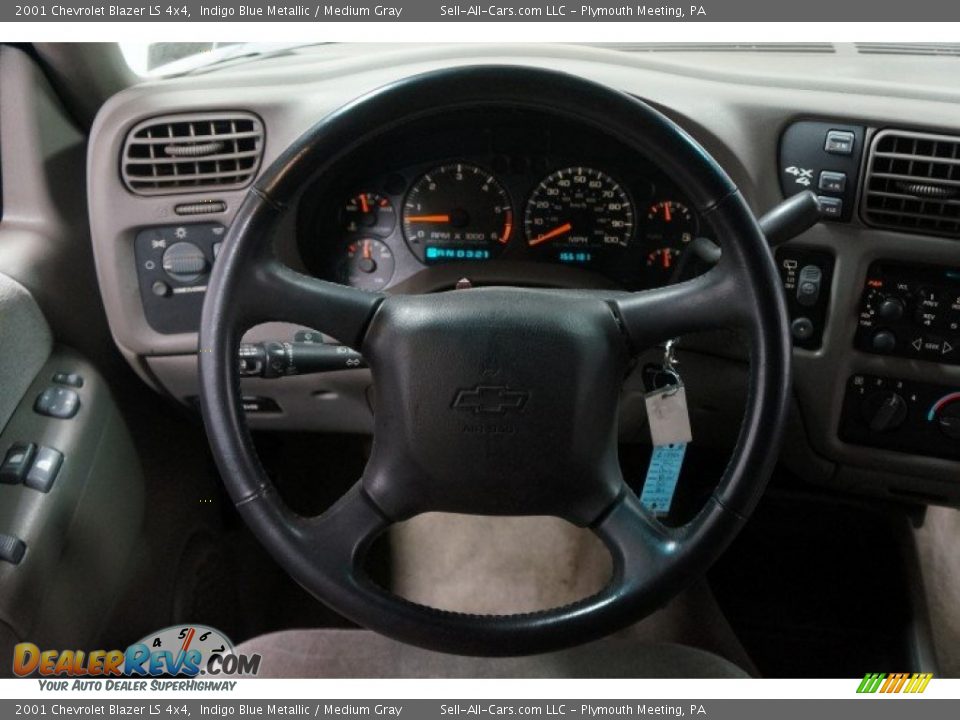 2001 Chevrolet Blazer LS 4x4 Indigo Blue Metallic / Medium Gray Photo #18