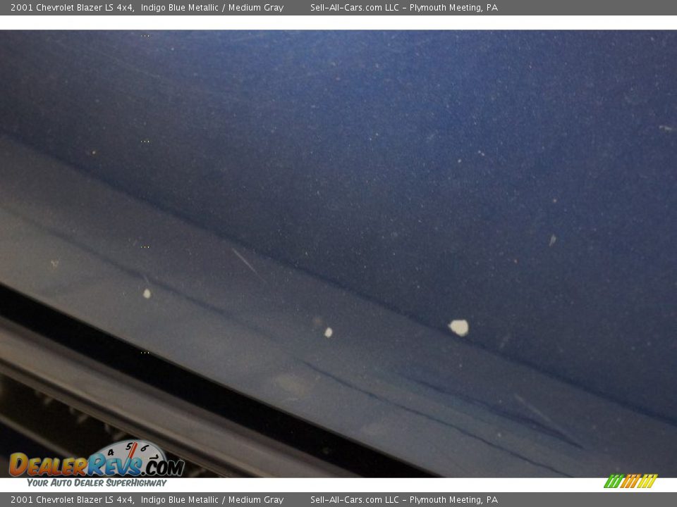 2001 Chevrolet Blazer LS 4x4 Indigo Blue Metallic / Medium Gray Photo #35
