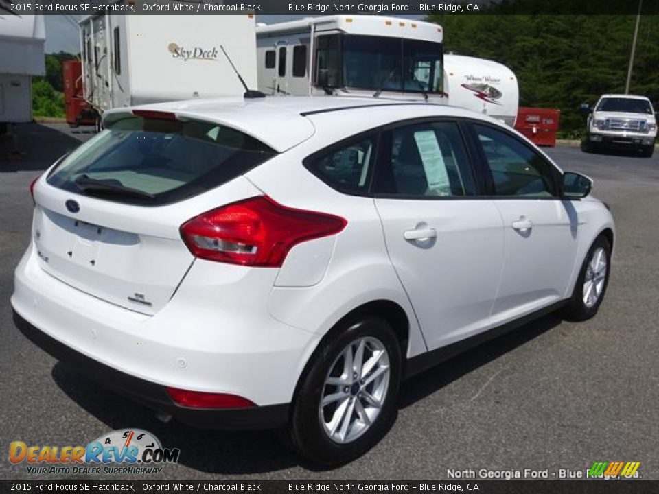 2015 Ford Focus SE Hatchback Oxford White / Charcoal Black Photo #5