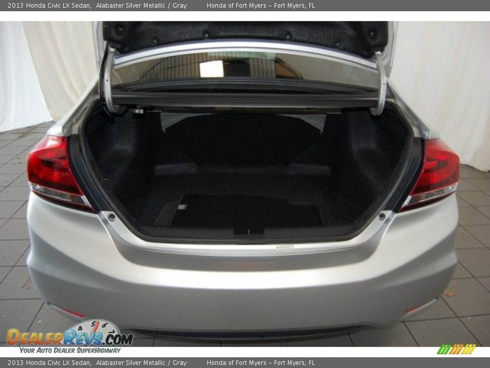 2013 Honda Civic LX Sedan Alabaster Silver Metallic / Gray Photo #28