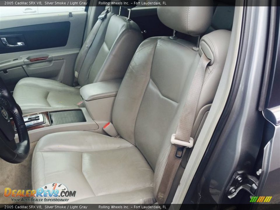 2005 Cadillac SRX V8 Silver Smoke / Light Gray Photo #13