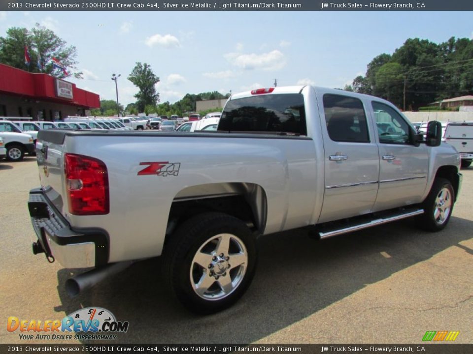 2013 Chevrolet Silverado 2500HD LT Crew Cab 4x4 Silver Ice Metallic / Light Titanium/Dark Titanium Photo #9