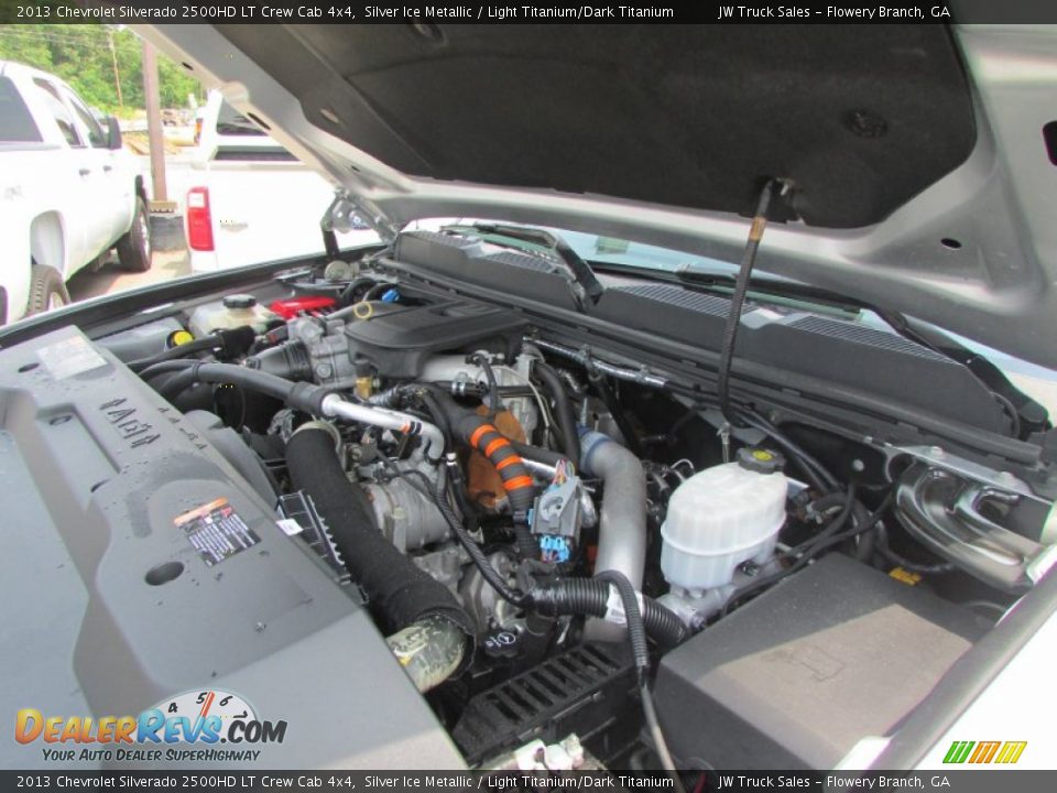 2013 Chevrolet Silverado 2500HD LT Crew Cab 4x4 Silver Ice Metallic / Light Titanium/Dark Titanium Photo #19