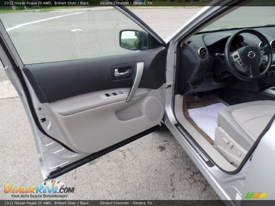 2012 Nissan Rogue SV AWD Brilliant Silver / Black Photo #12