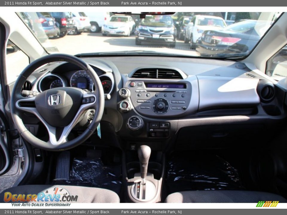 2011 Honda Fit Sport Alabaster Silver Metallic / Sport Black Photo #14