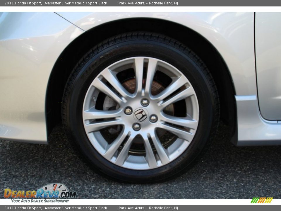 2011 Honda Fit Sport Alabaster Silver Metallic / Sport Black Photo #30