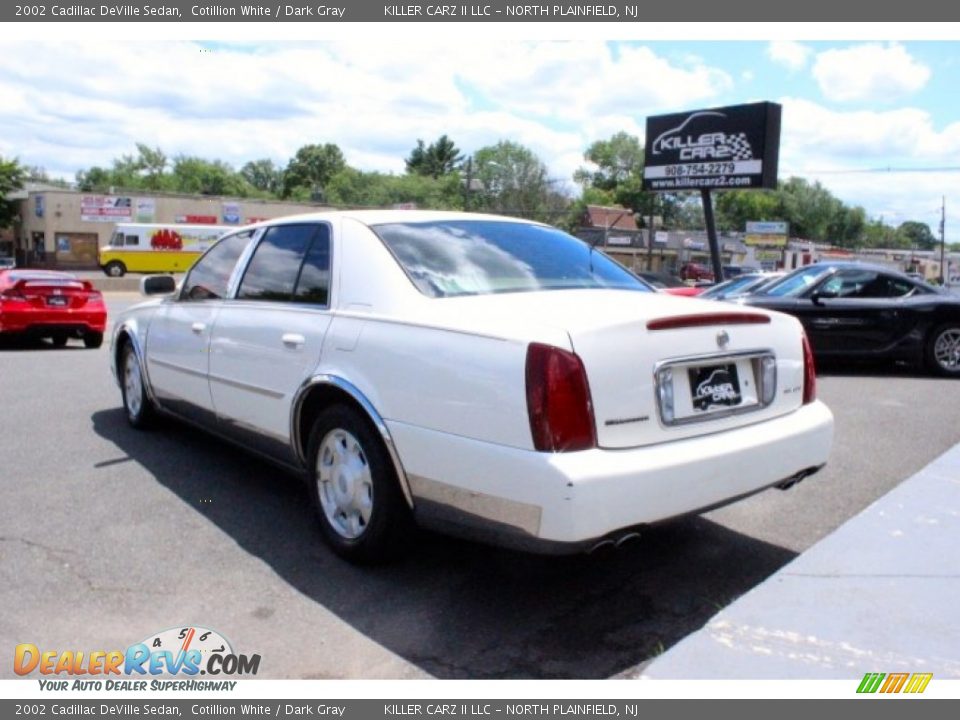 2002 Cadillac DeVille Sedan Cotillion White / Dark Gray Photo #5