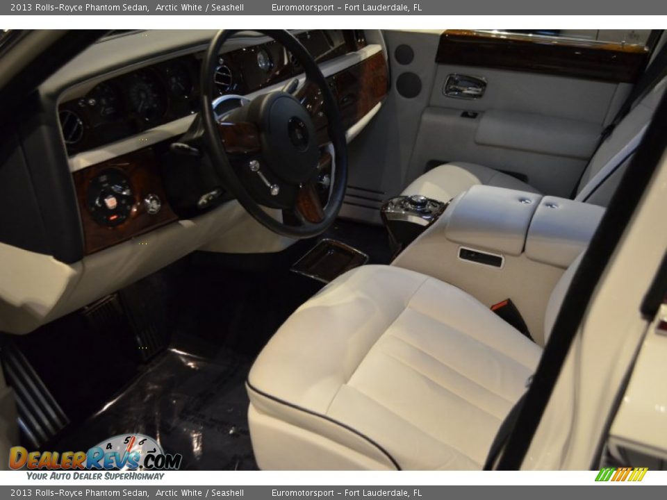2013 Rolls-Royce Phantom Sedan Arctic White / Seashell Photo #10