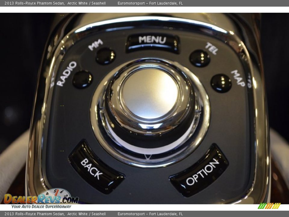 Controls of 2013 Rolls-Royce Phantom Sedan Photo #71